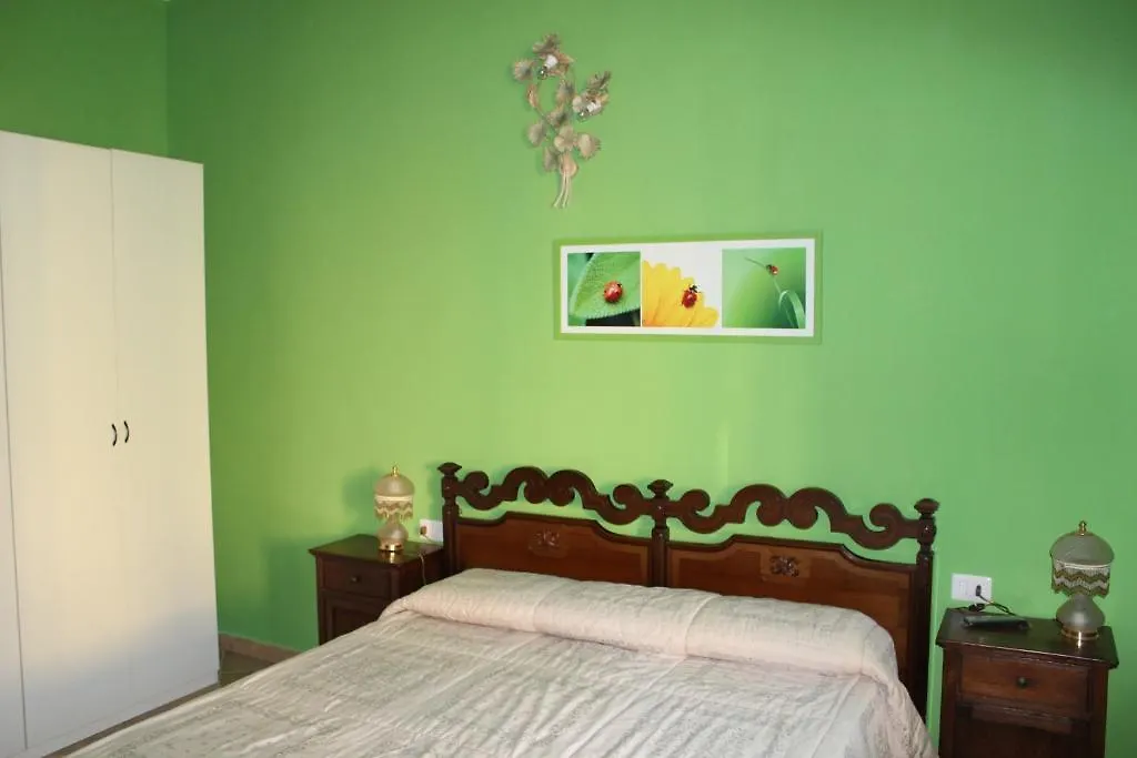 ゲストハウス B&B カルシオ ストリコ フィレンツェ